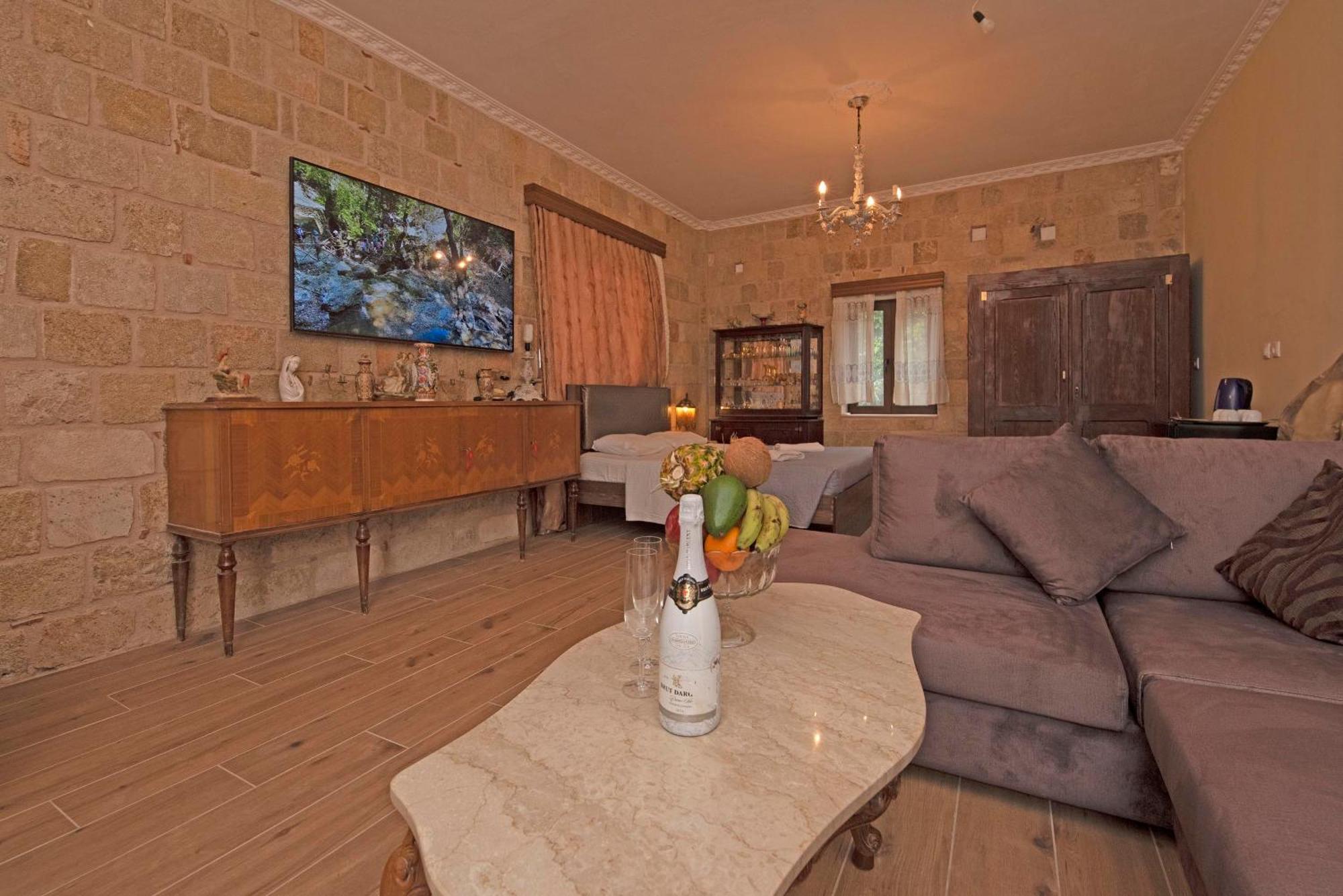Arionos Rooms - Old Town Rhodes City Exteriör bild