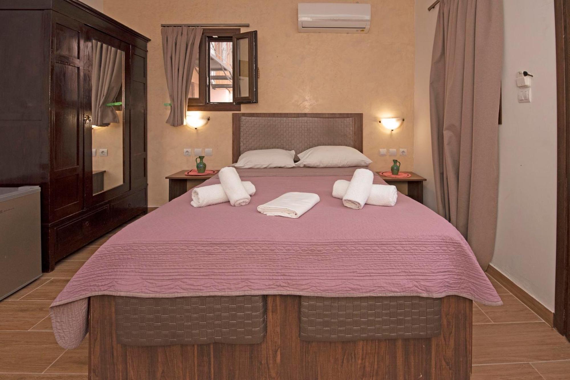 Arionos Rooms - Old Town Rhodes City Exteriör bild